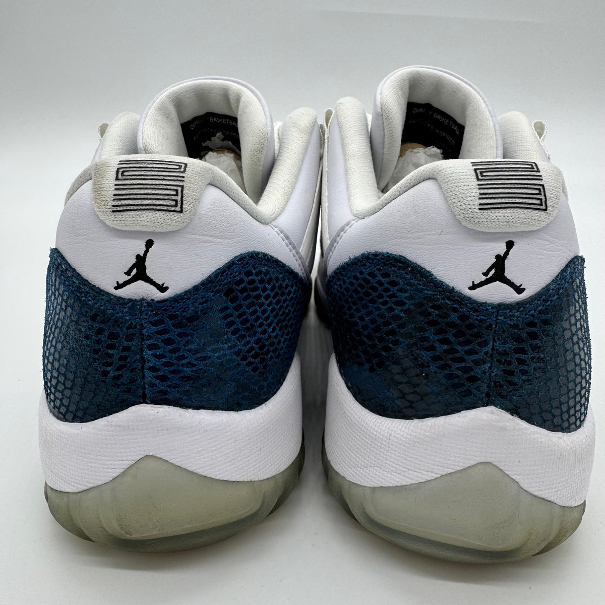 Jordan 11 Low Snake Navy (2019)