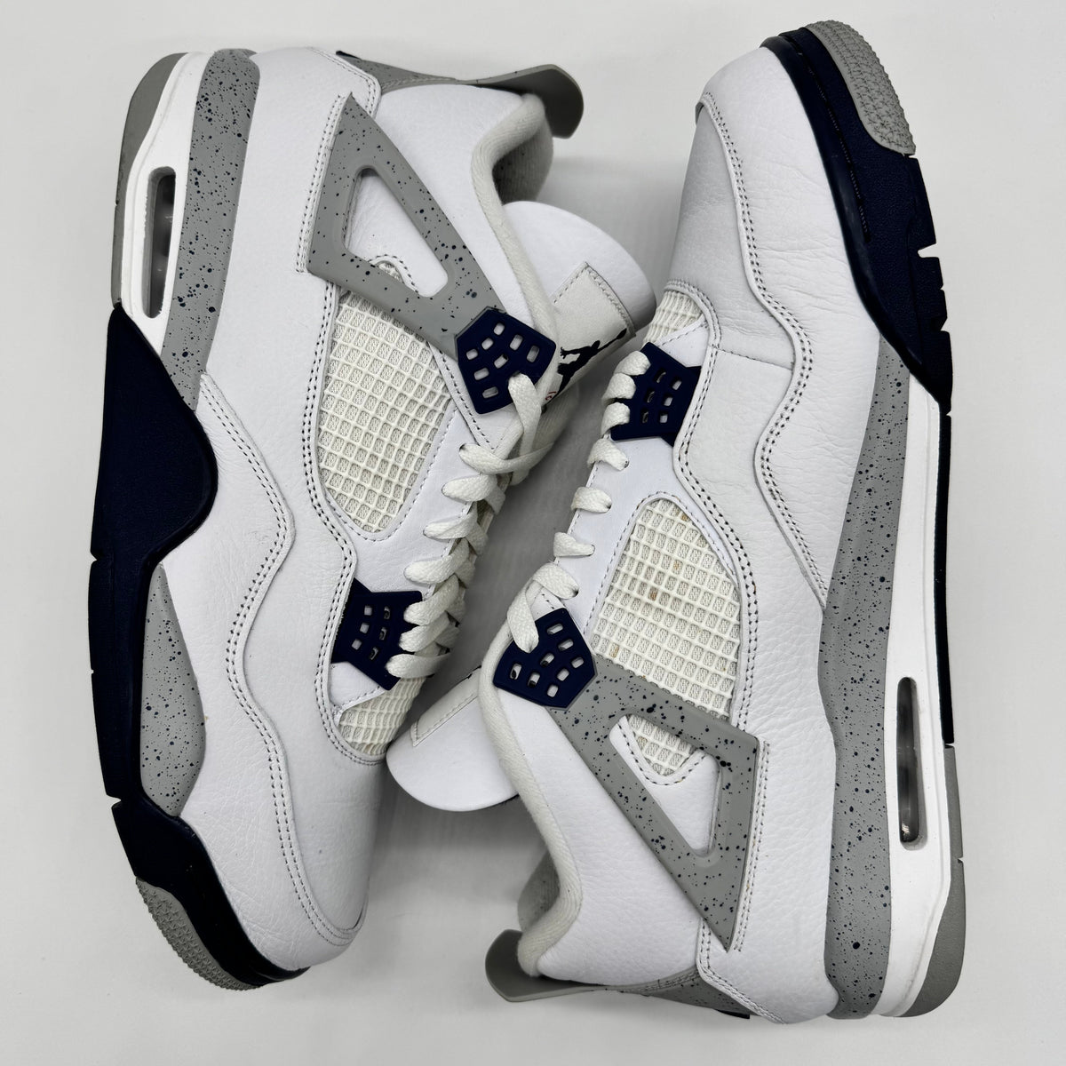 Jordan 4 Midnight Navy