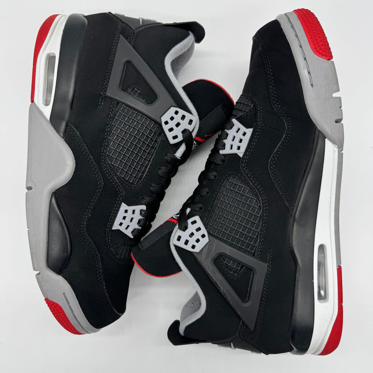 Jordan 4 Bred (2019)