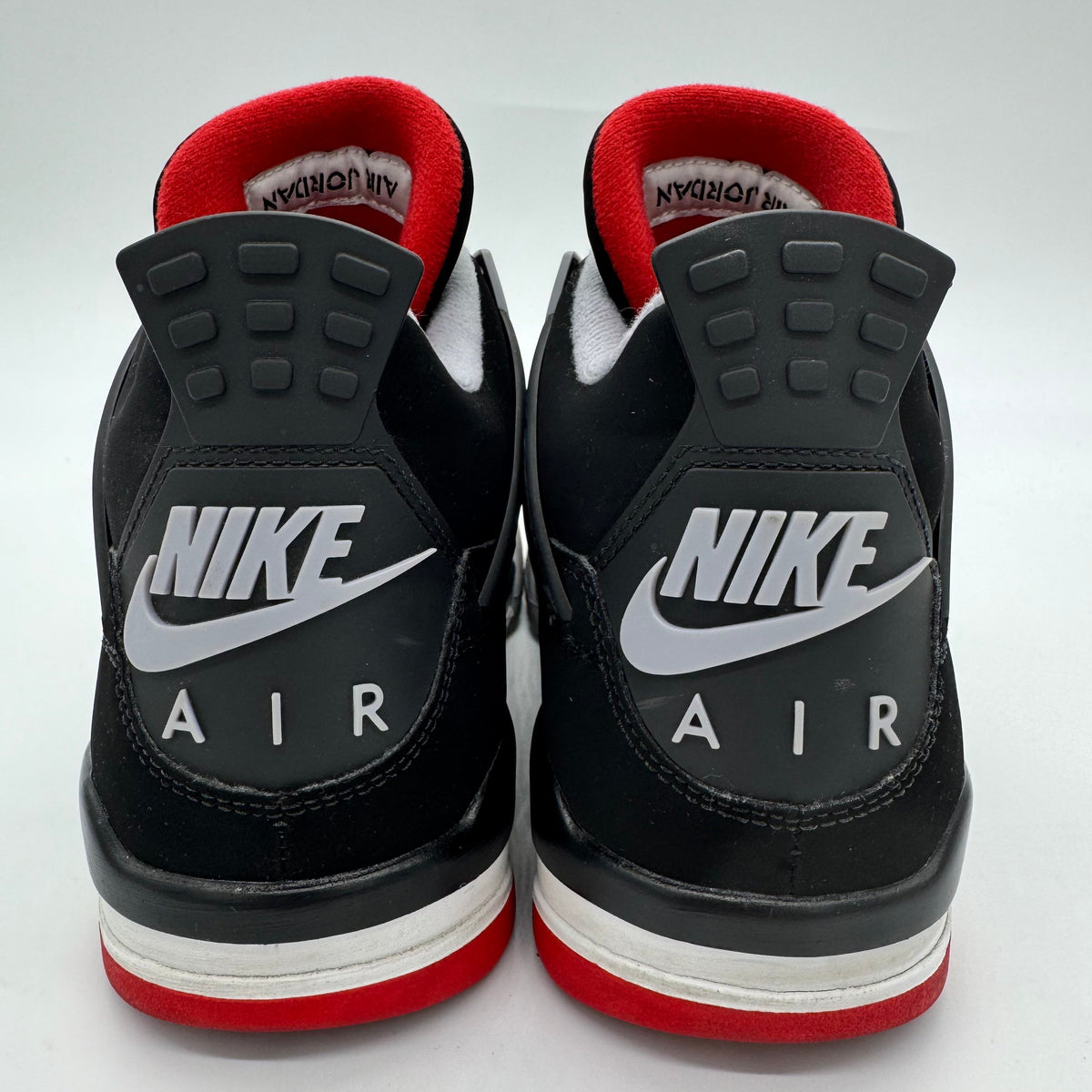 Jordan 4 Bred (2019)