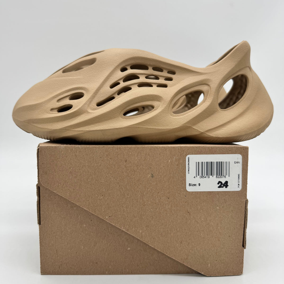 Adidas Yeezy Foam RNNR Ochre