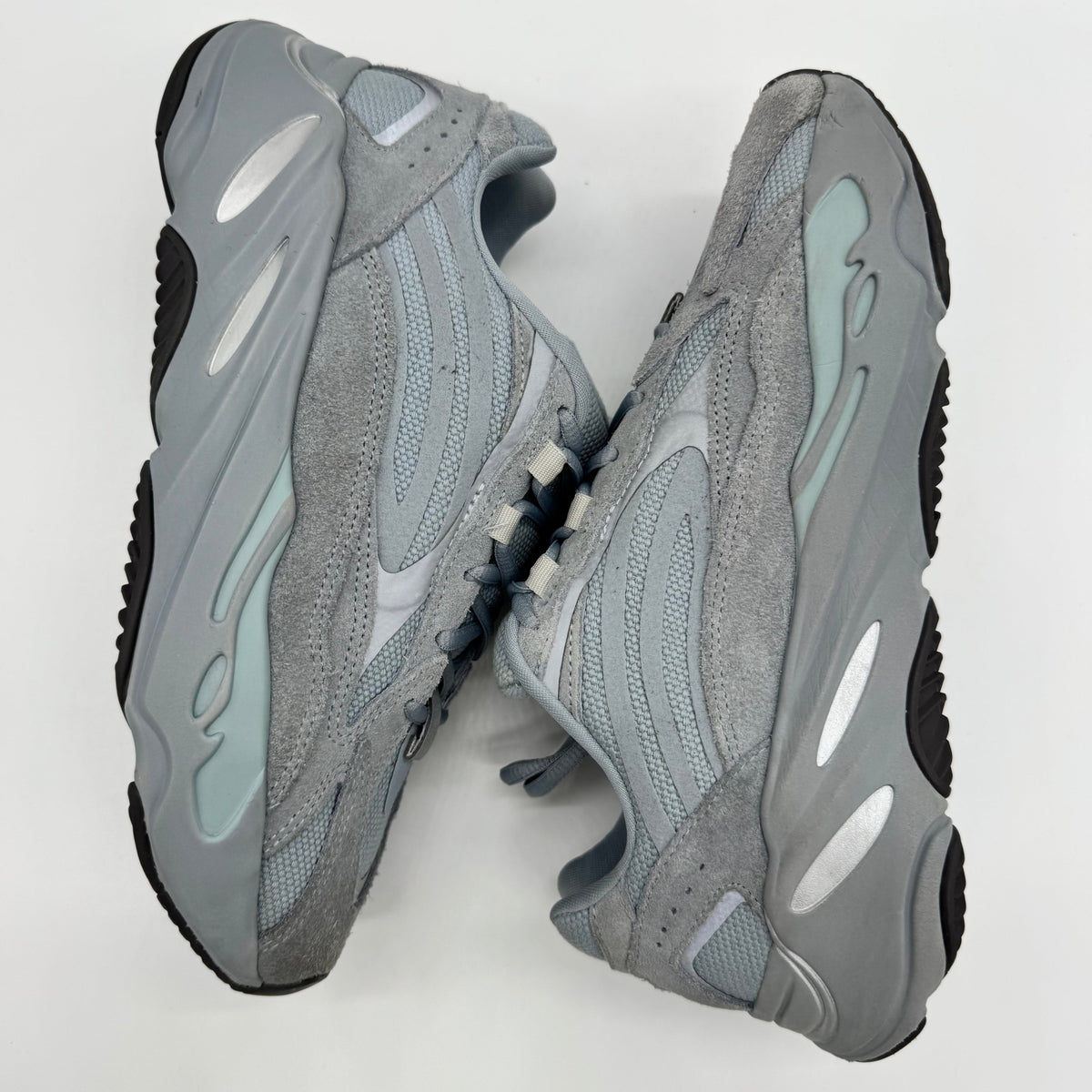 Adidas Yeezy Boost 700 V2 Hospital Blue