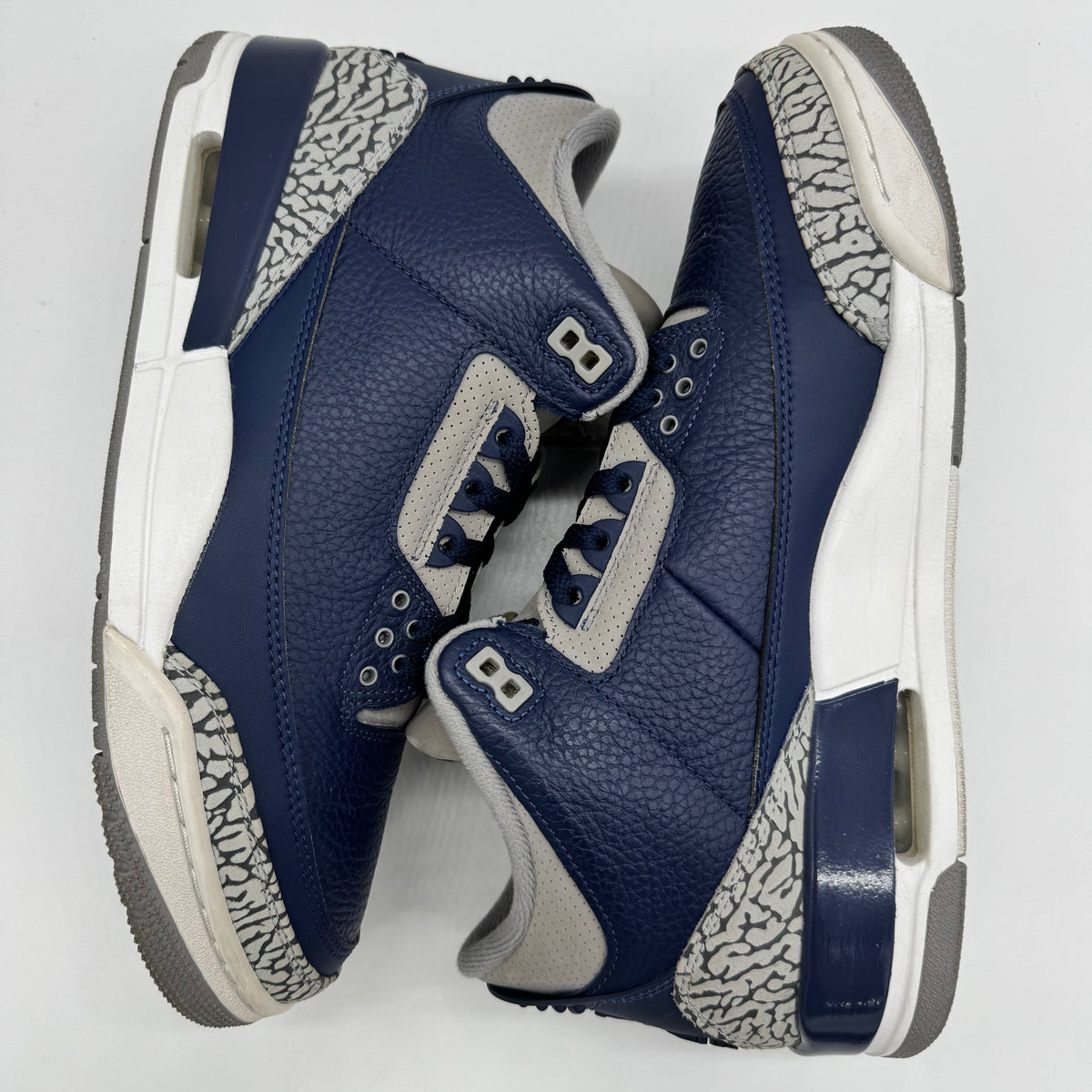 Jordan 3 Georgetown (2021)