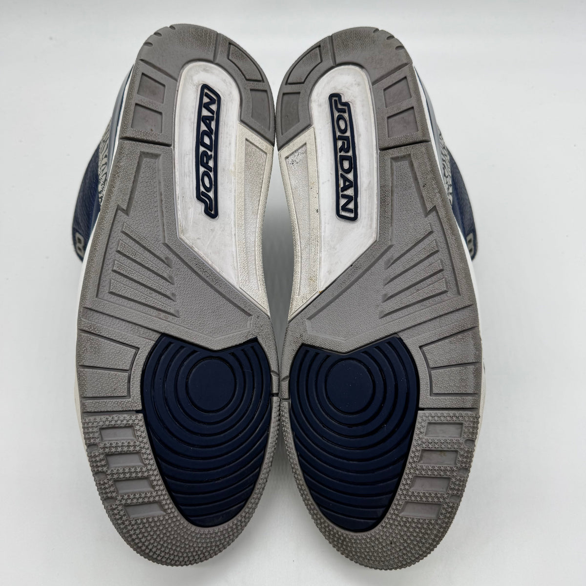 Jordan 3 Georgetown (2021)