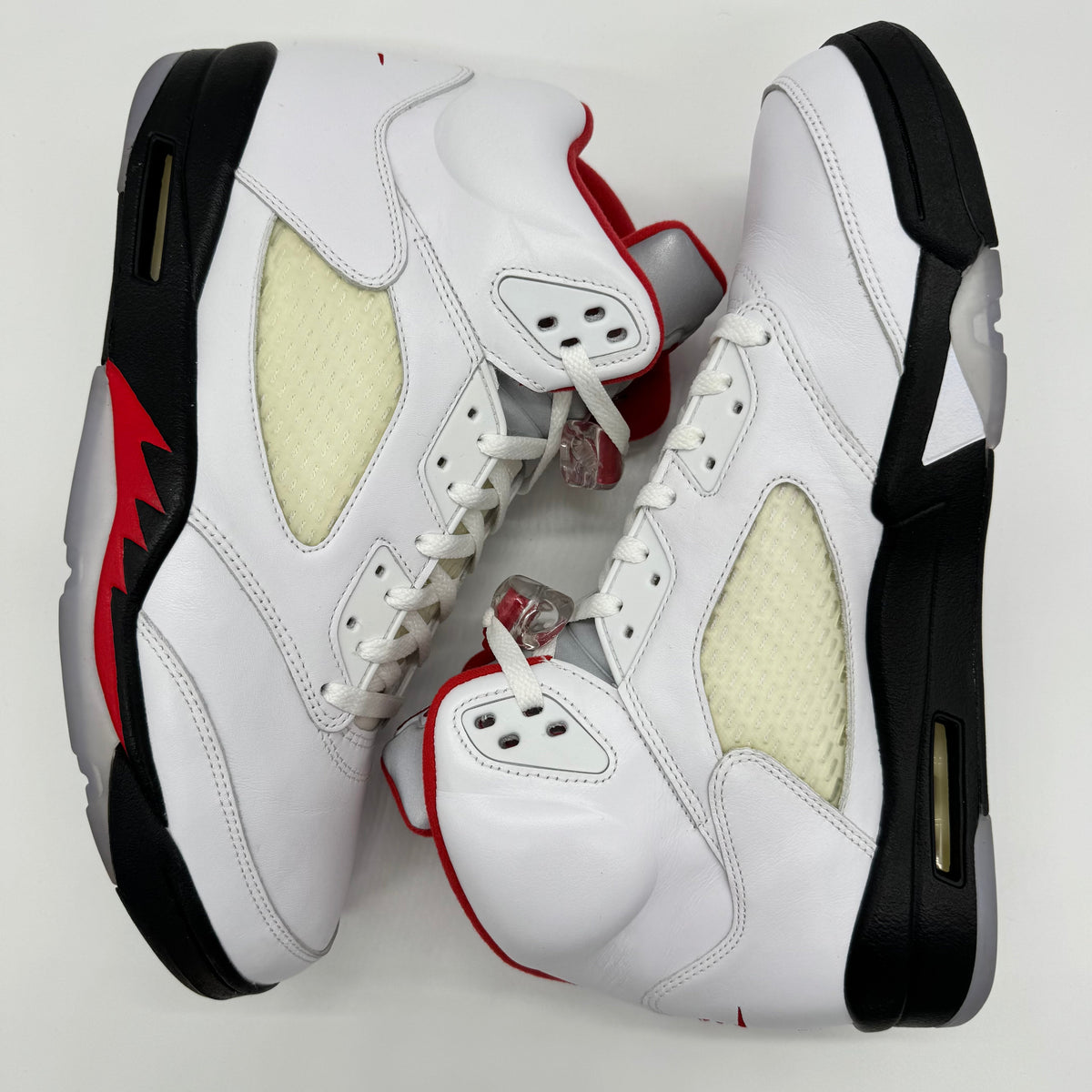 Jordan 5 Fire Red Silver Tongue (2020)