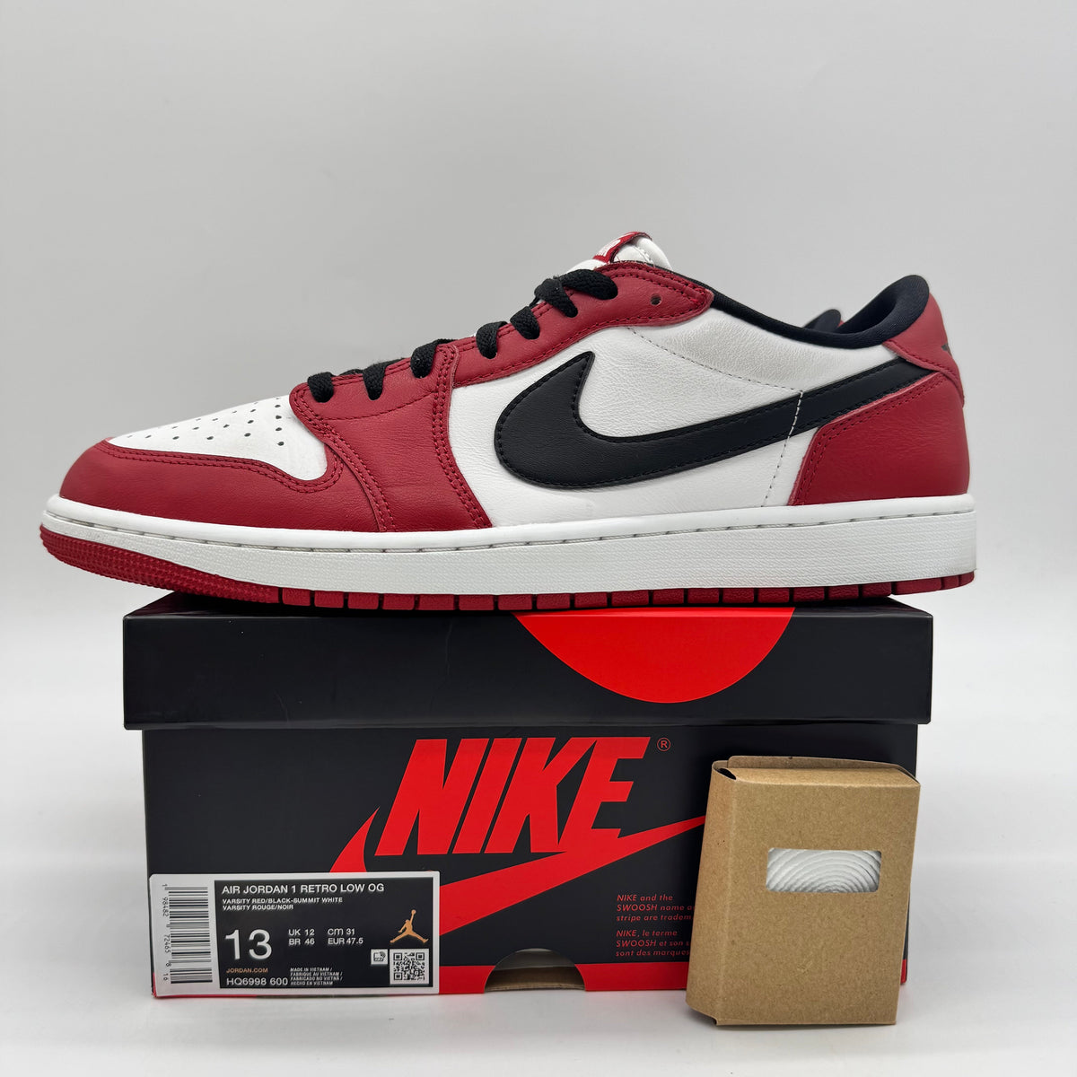 Jordan 1 Low OG Chicago (2025)