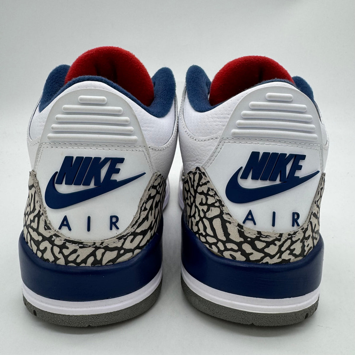 Jordan 3 True Blue (2016)
