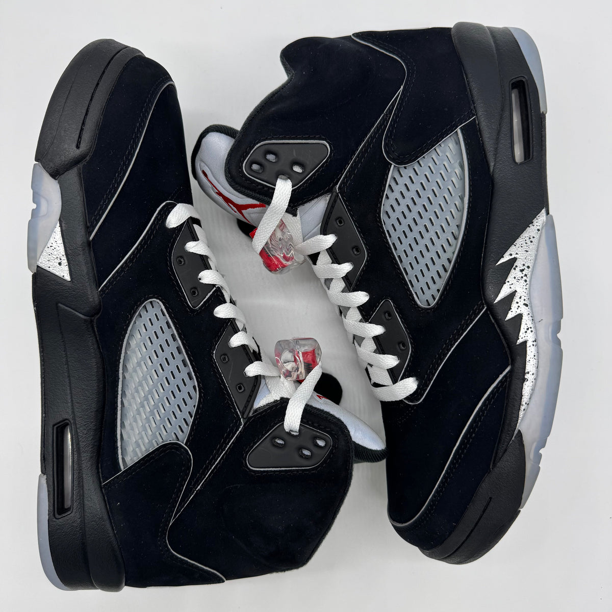 Jordan 5 Black Metallic Reimagined