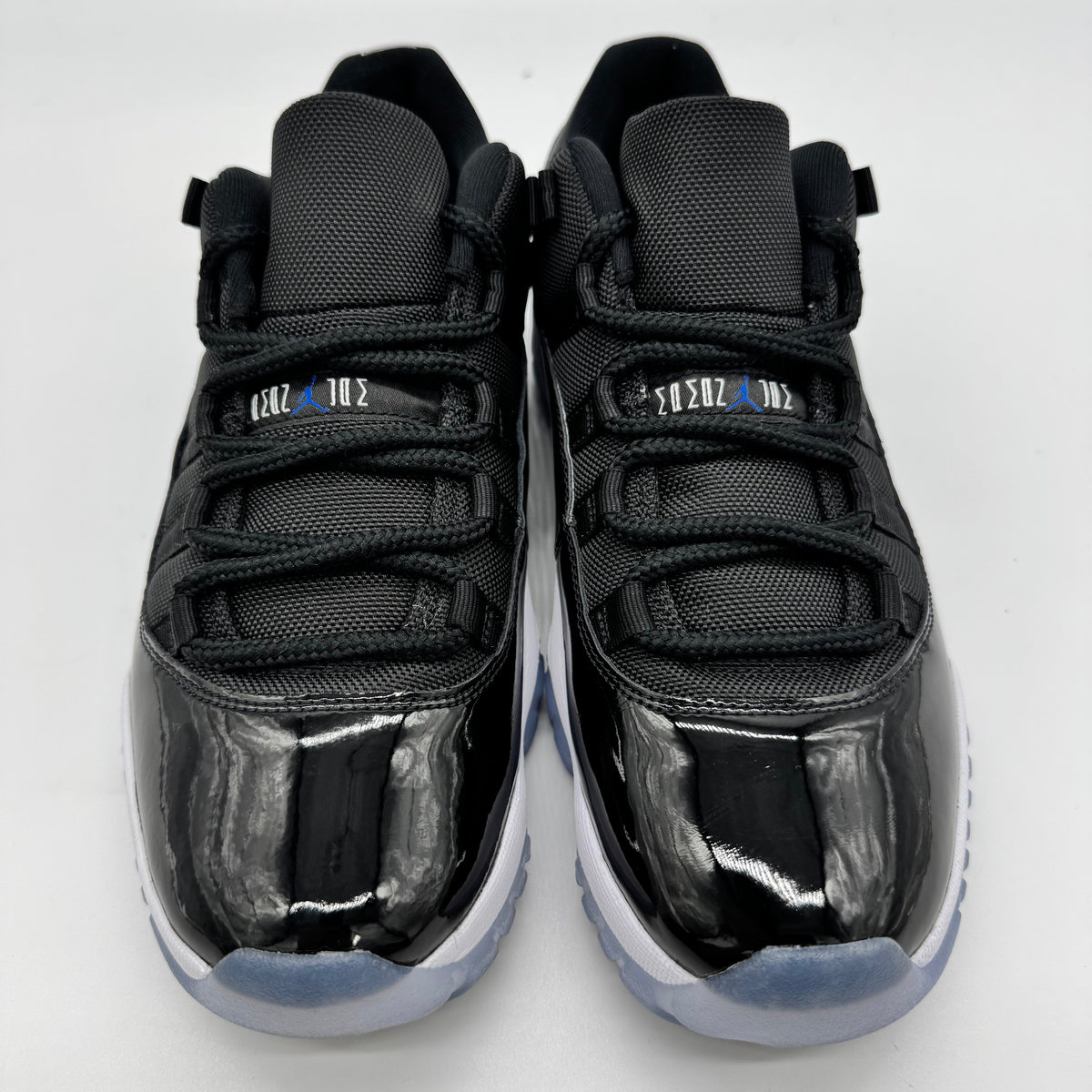 Jordan 11 Low Space Jam