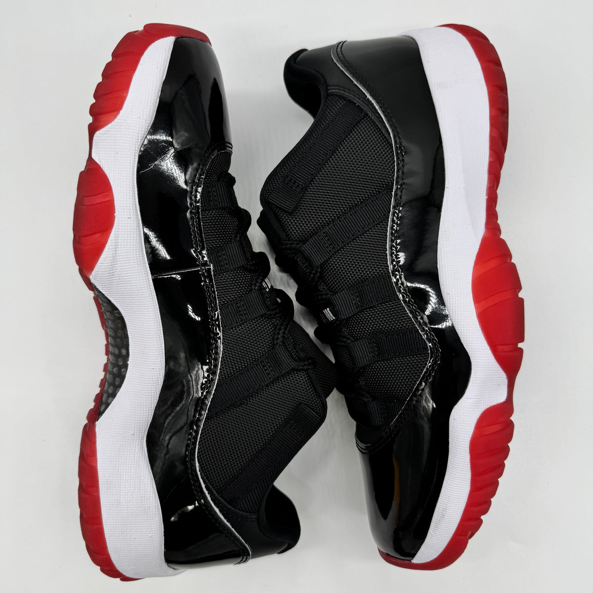 Jordan 11 Low Bred (2025)