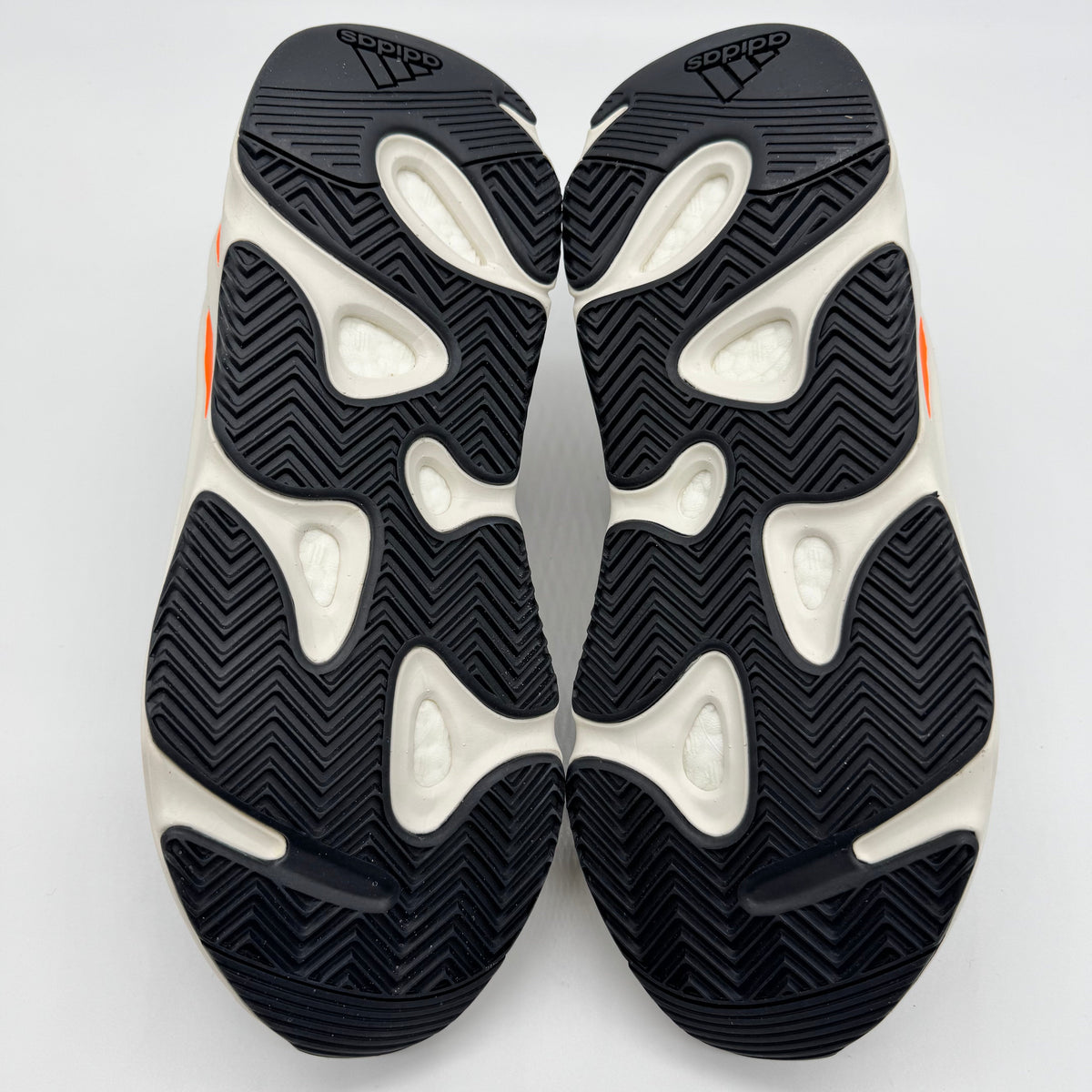 Adidas Yeezy Boost 700 Wave Runner
