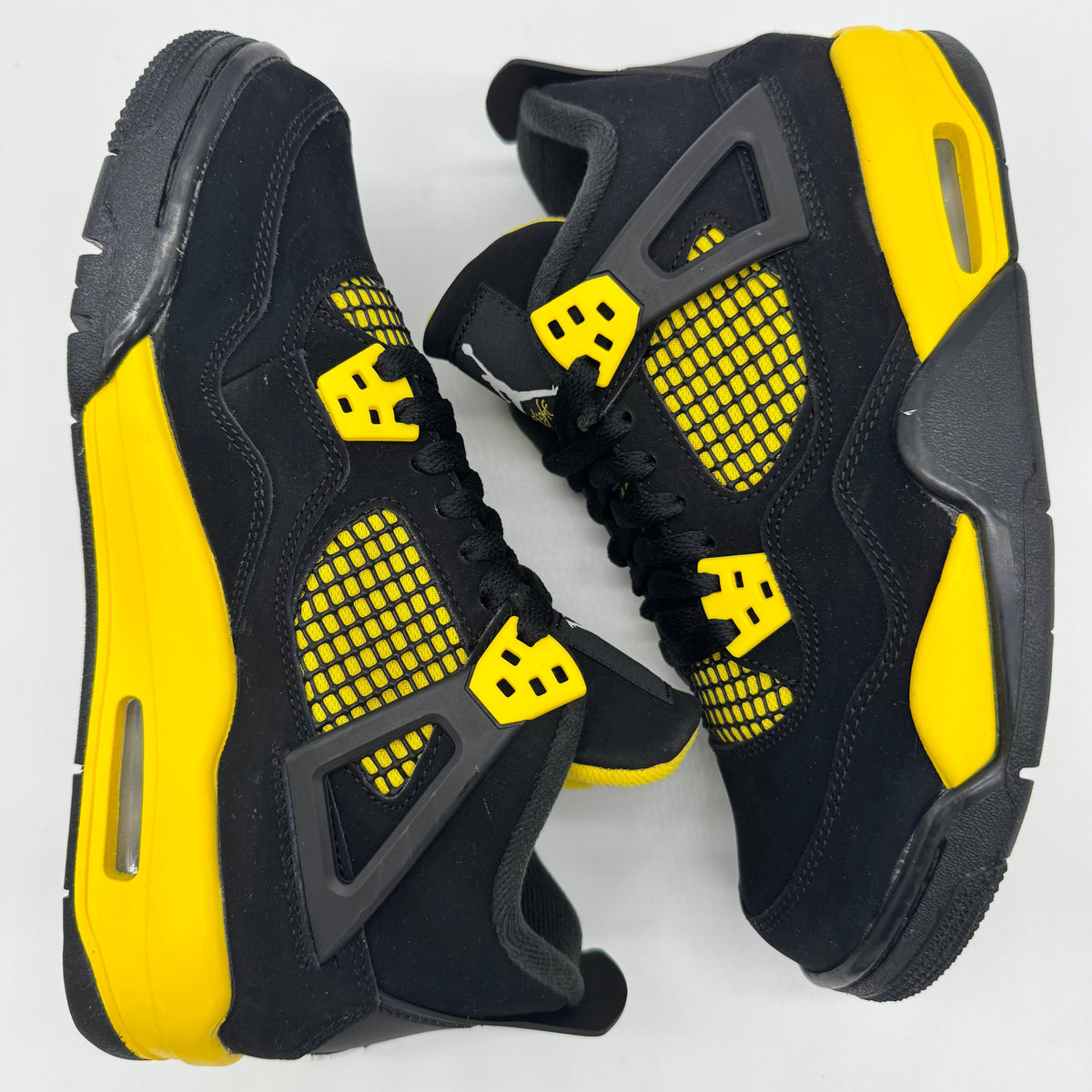 Jordan 4 Thunder (2023) (GS)