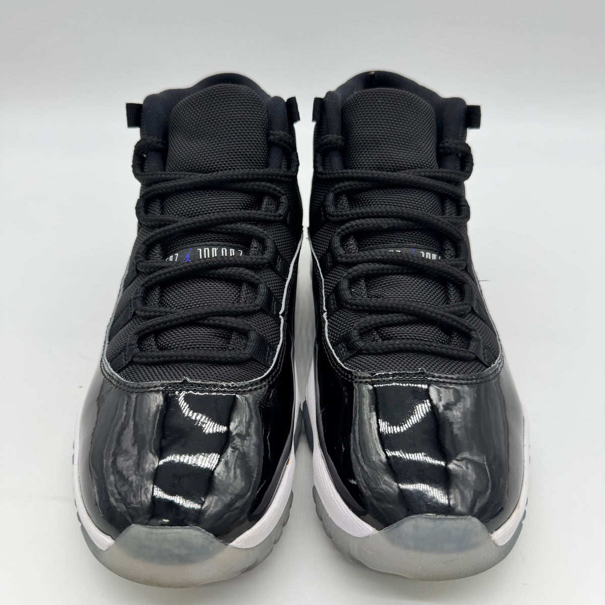 Jordan 11 Space Jam (2016)