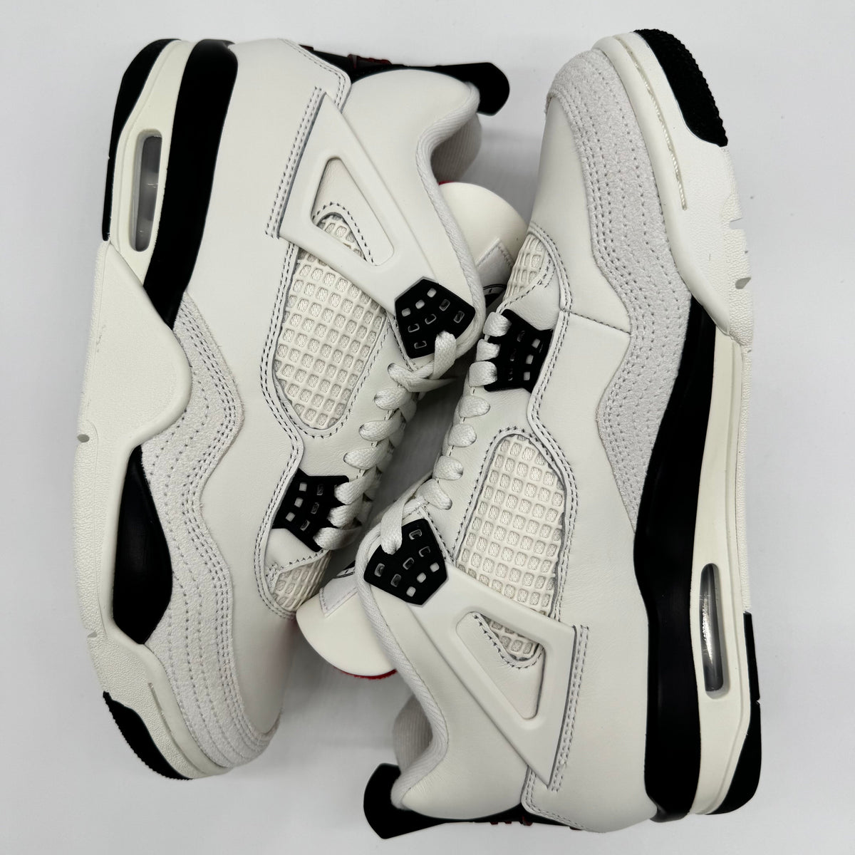 Jordan 4 OG Flight Club