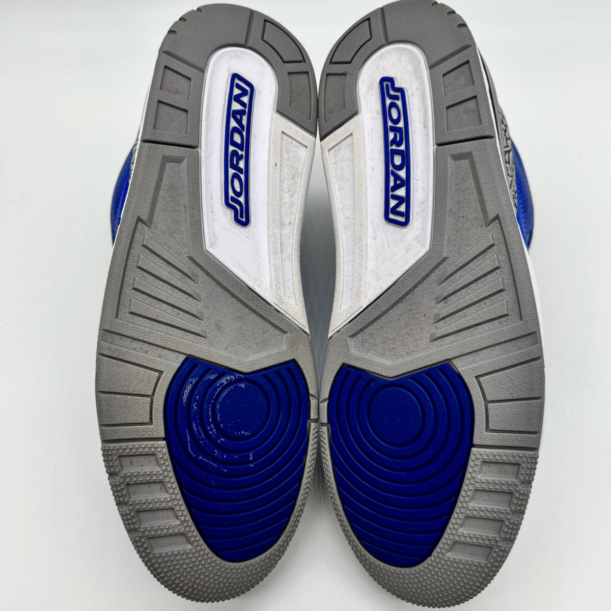 Jordan 3 Varsity Royal Cement