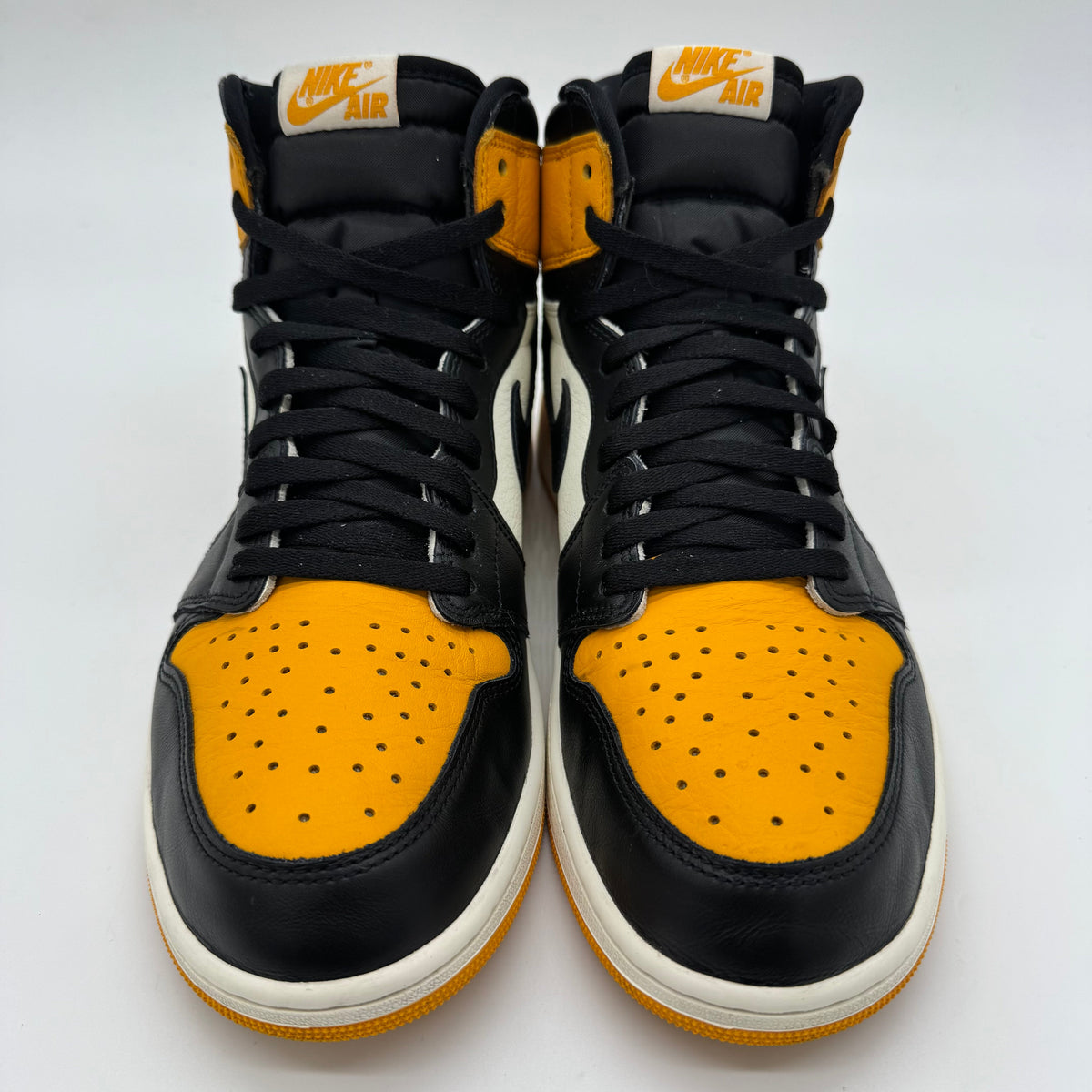 Jordan 1 High OG Taxi