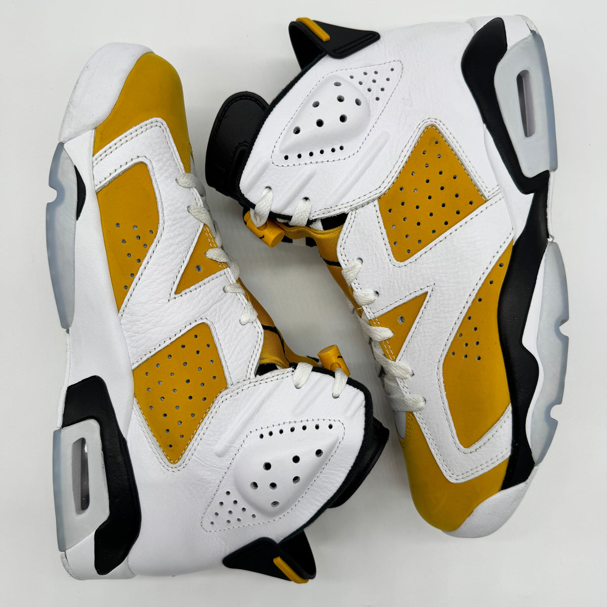 Jordan 6 Yellow Ochre