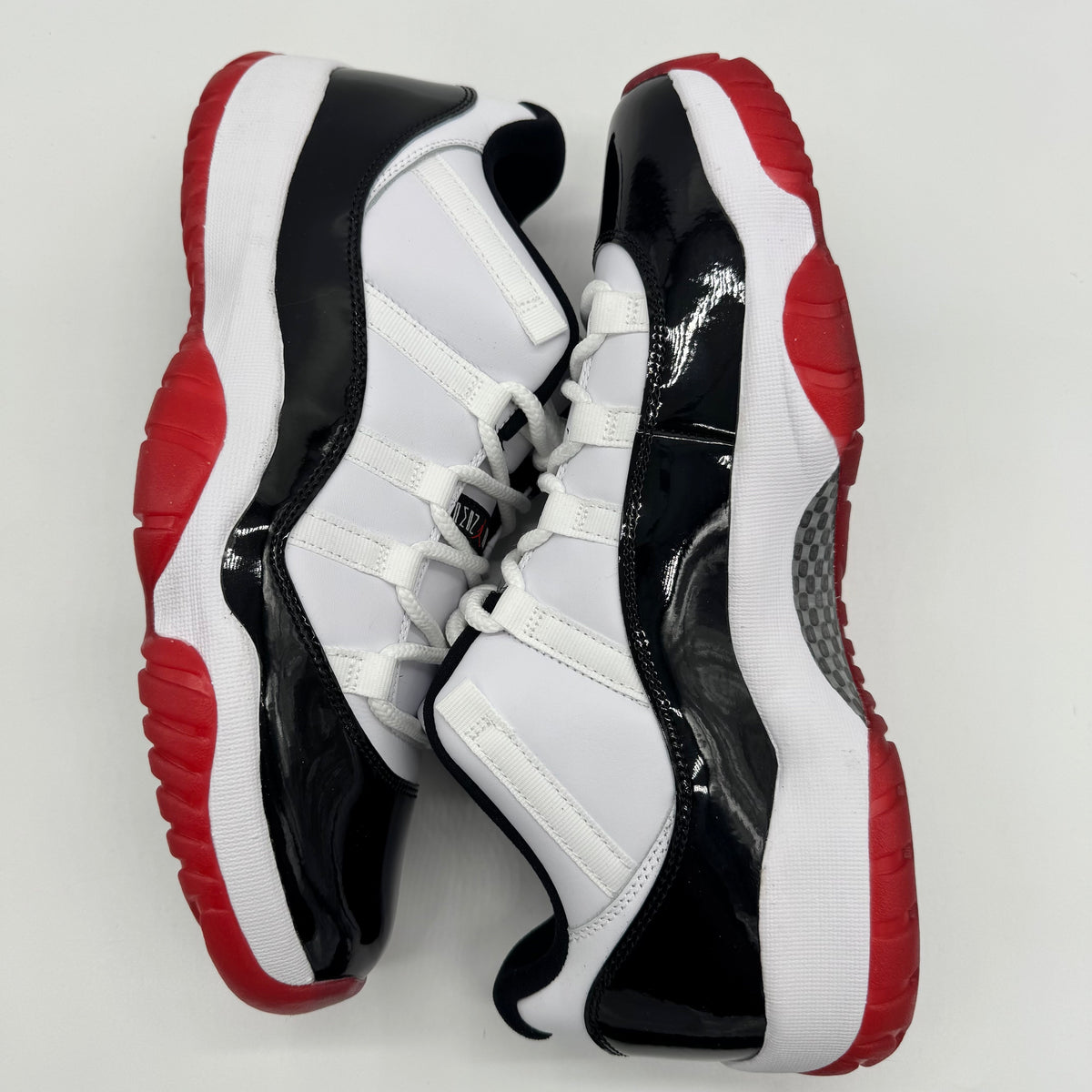 Jordan 11 Low Concord Bred