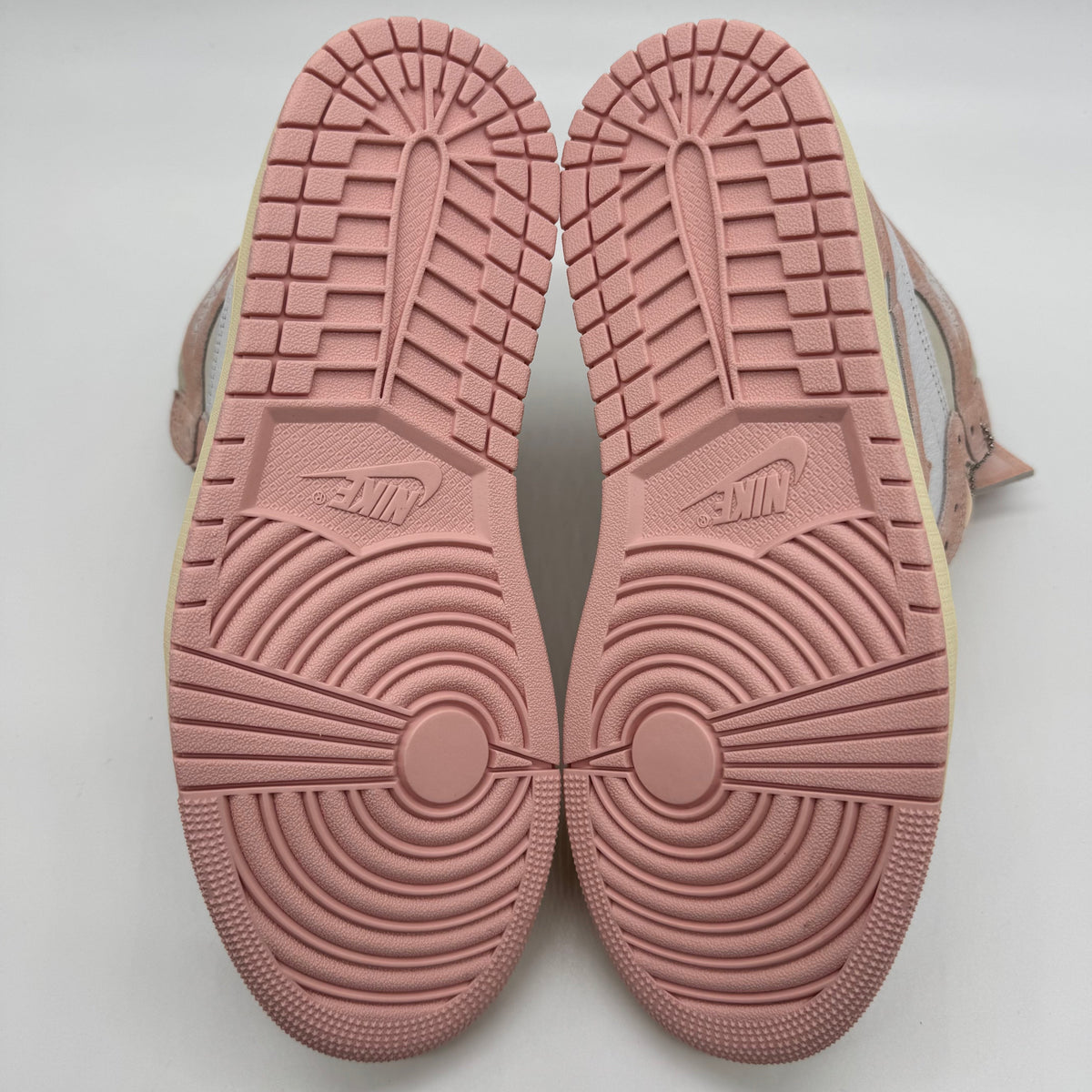 Jordan 1 High OG Washed Pink