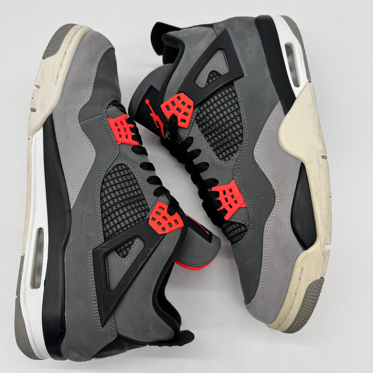 Jordan 4 Infrared