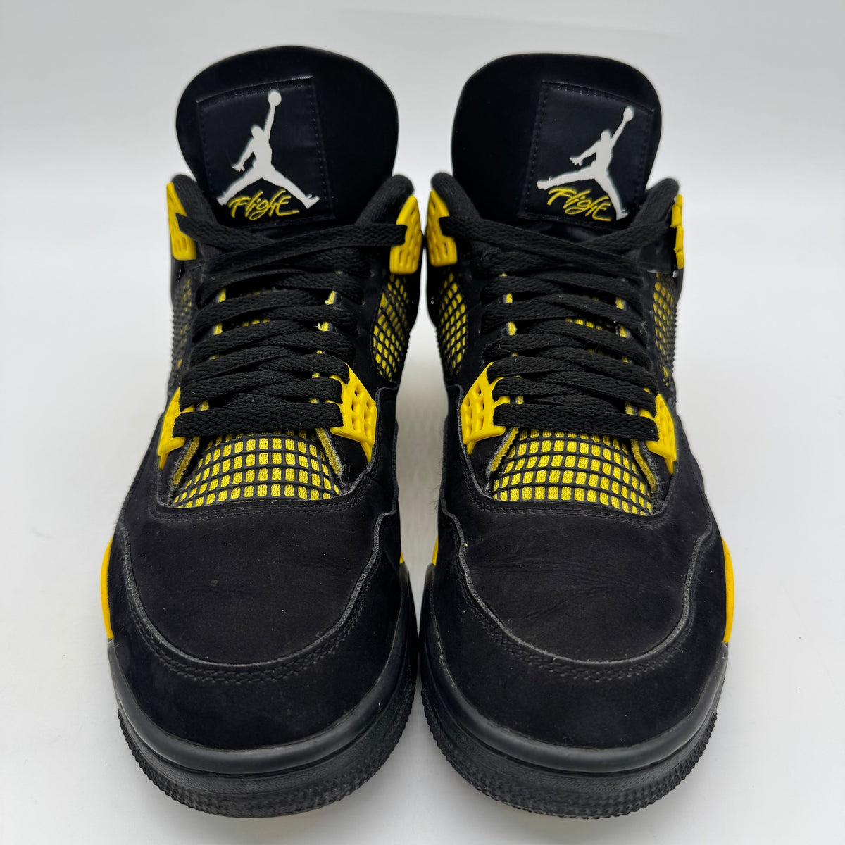 Jordan 4 Thunder (2023)