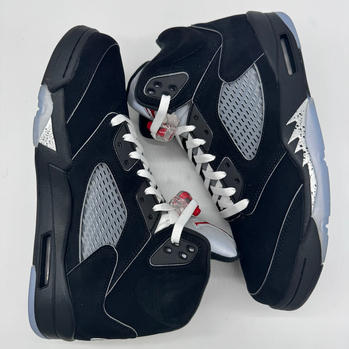 Jordan 5 OG Black Metallic Reimagined
