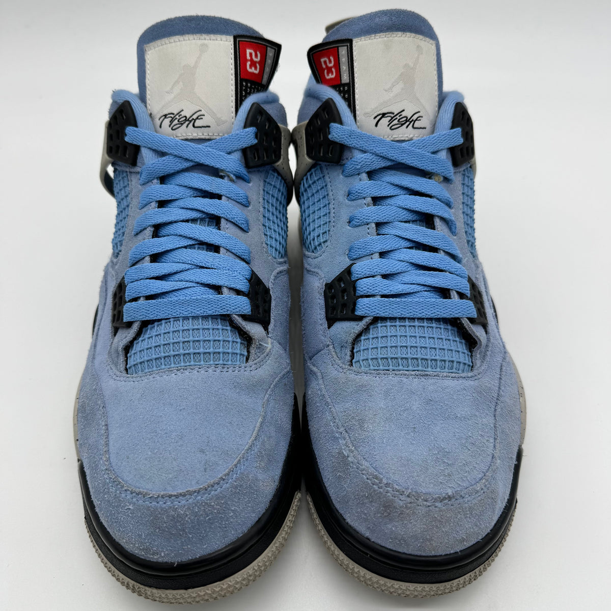 Jordan 4 Univeristy Blue