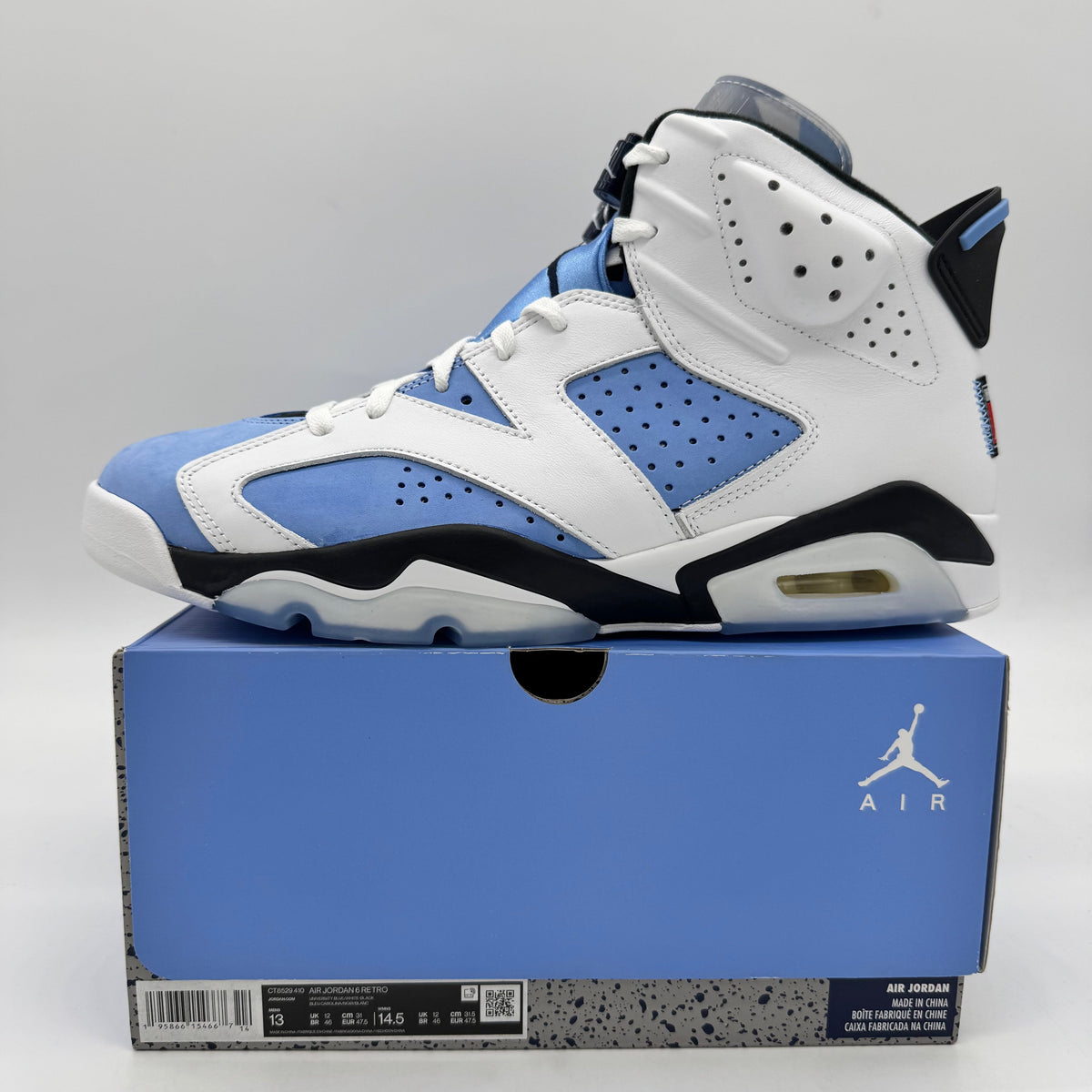 Jordan 6 UNC White