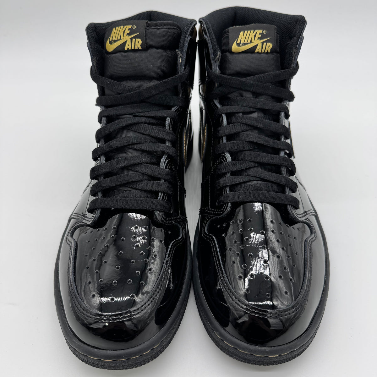 Jordan 1 Black Metallic Gold