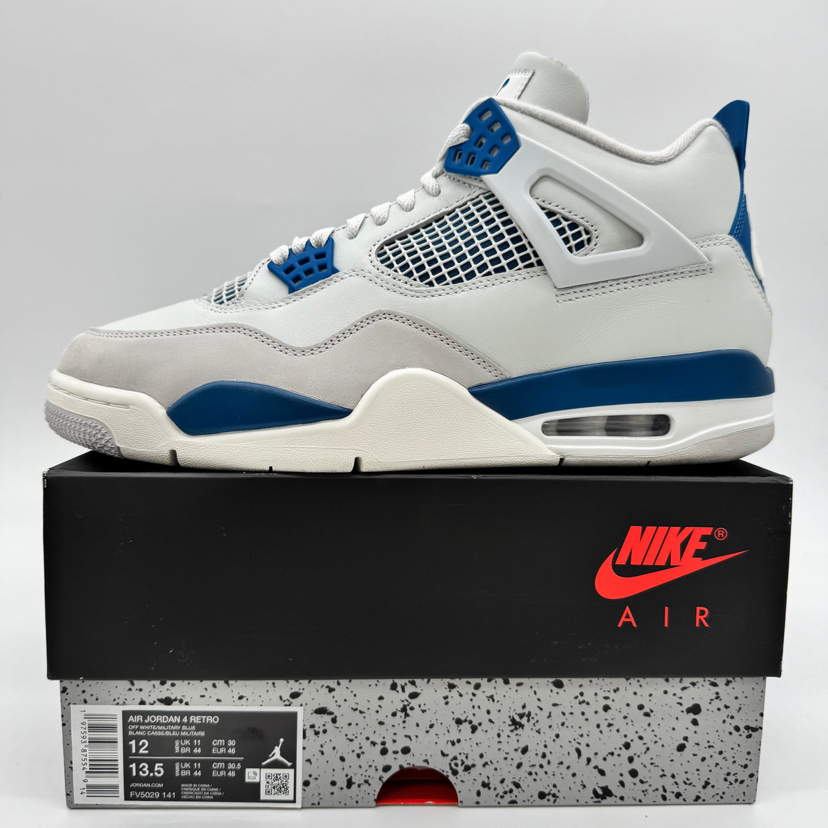 Jordan 4 Military Blue (2024)