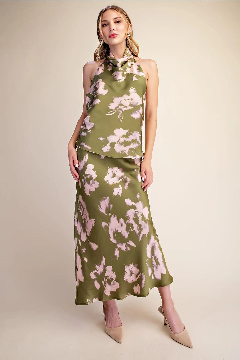 HALTER NECK OPEN BACK SATIN TOP