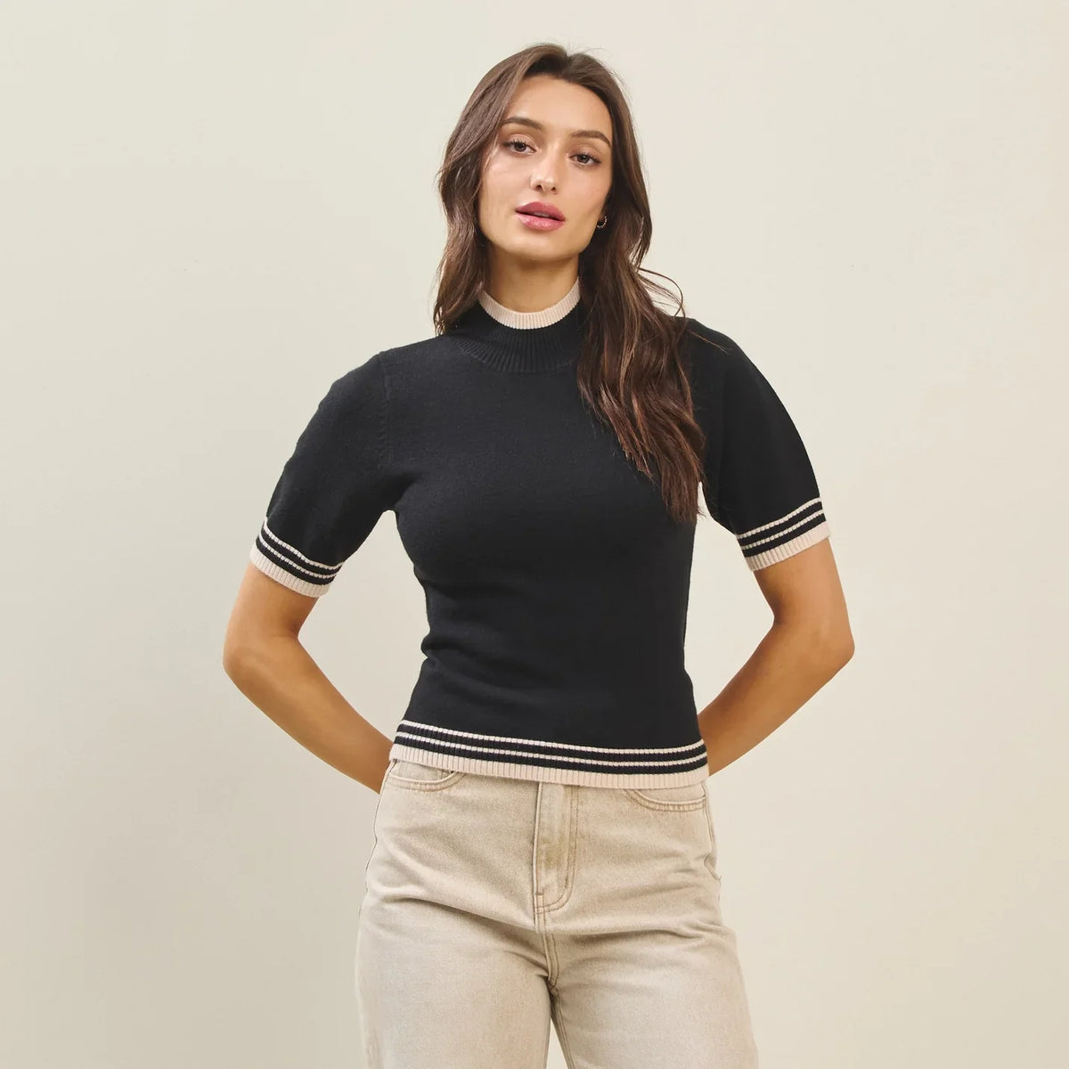 COLOR CONTRAST DETAILED MOCK NECK SWEATER TOP