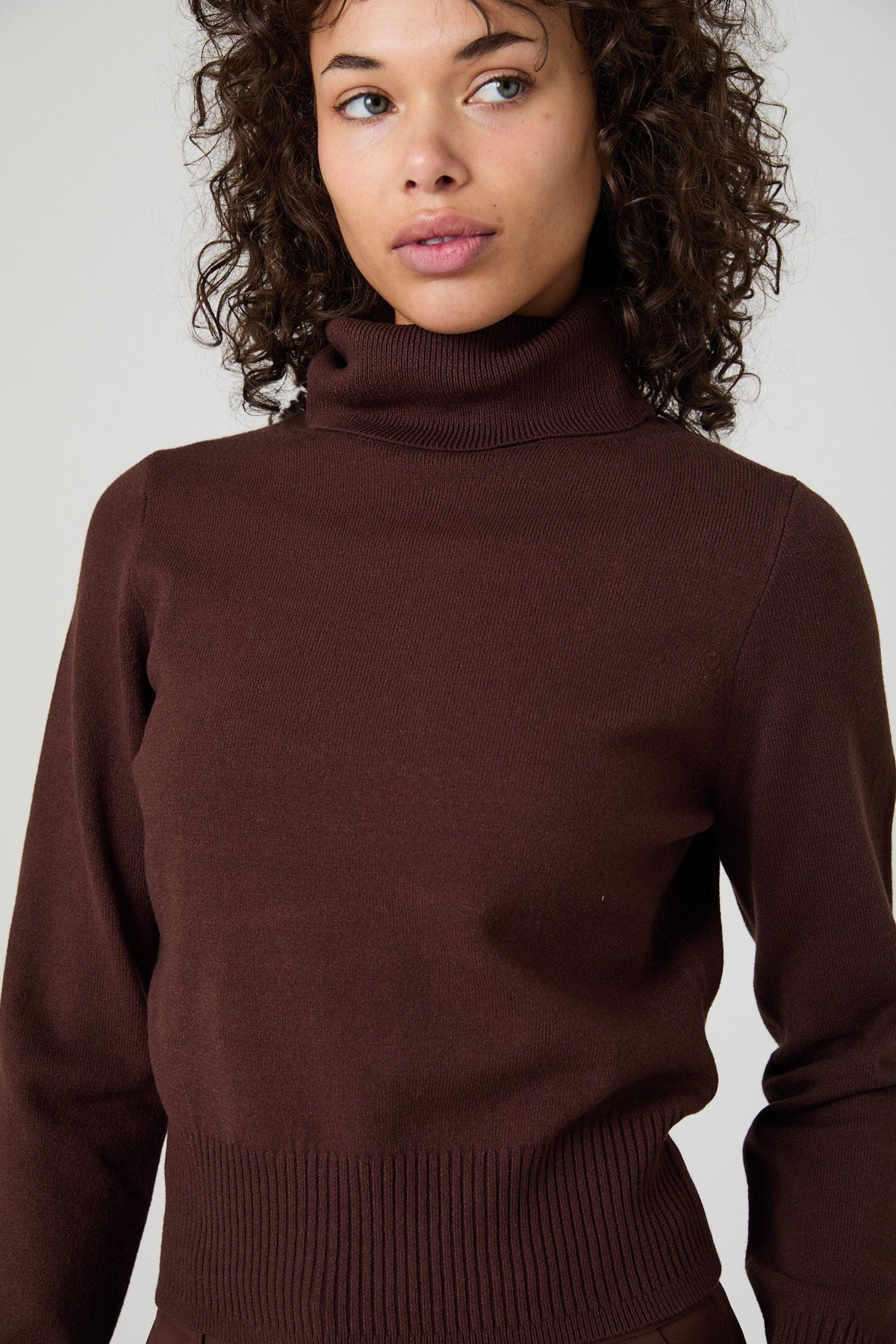 BABYSOFT LONGSLEEVE TURTLENECK PULLOVER