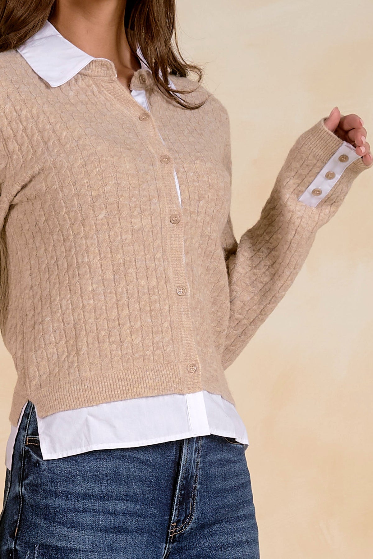 COLLARED CARDIGAN SWEATER